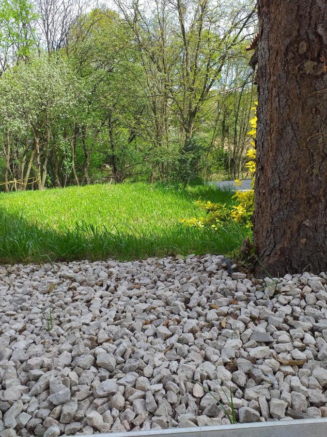 Holiday Home Tunnel Ravne Visoko Exterior foto